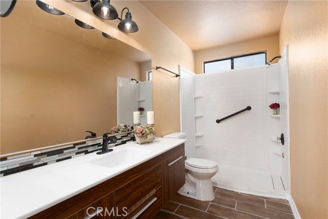 16433 Ocotilla Road, Apple Valley, CA 92307