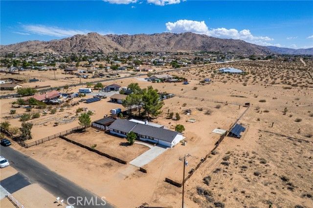 16433 Ocotilla Road, Apple Valley, CA 92307