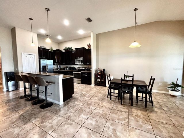 613 WABASH BREEZE CIRCLE, Ruskin, FL 33570