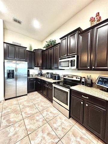 613 WABASH BREEZE CIRCLE, Ruskin, FL 33570