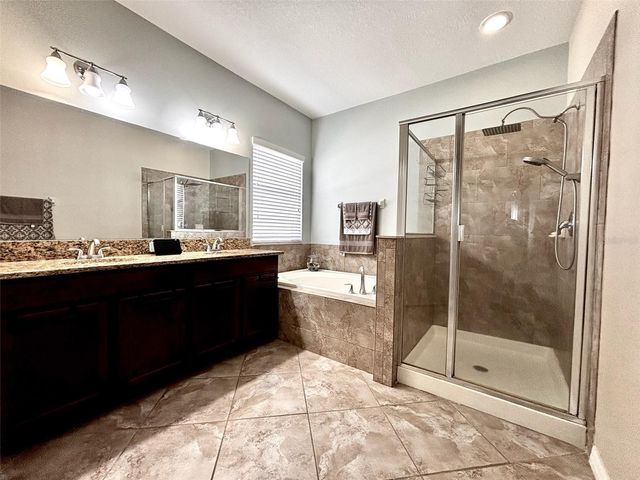 613 WABASH BREEZE CIRCLE, Ruskin, FL 33570