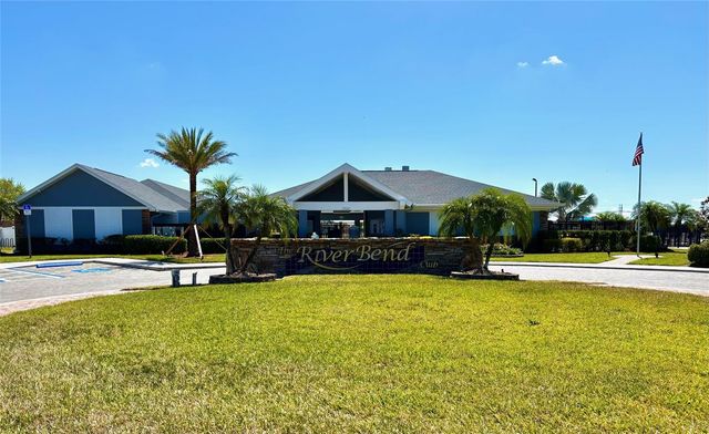 613 WABASH BREEZE CIRCLE, Ruskin, FL 33570