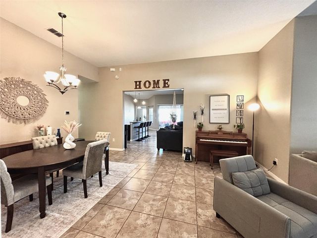 613 WABASH BREEZE CIRCLE, Ruskin, FL 33570