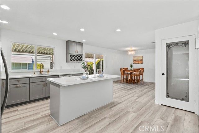 24001 Muirlands Blvd 315, Lake Forest (el Toro), CA 92630