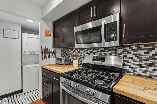 3732 Yorktown Place, Raleigh, NC 27609