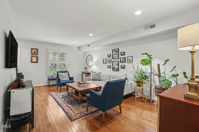 3732 Yorktown Place, Raleigh, NC 27609