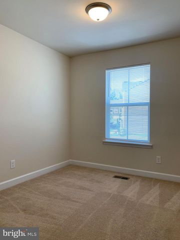 90 ANDREWS PLACE, Fredericksburg, VA 22405