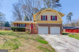 564 Allana Court, Stone Mountain, GA 30087