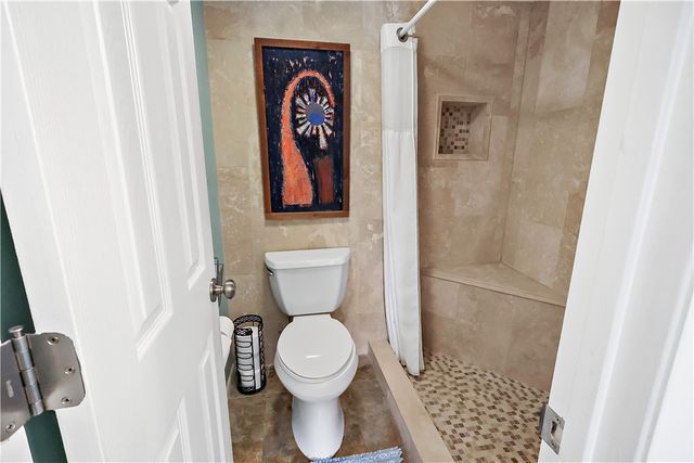 27 Plantation Drive 201, Vero Beach, FL 32966