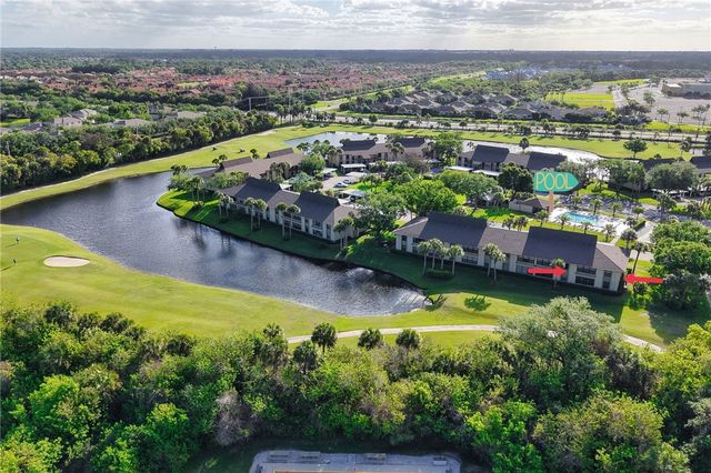 27 Plantation Drive 201, Vero Beach, FL 32966