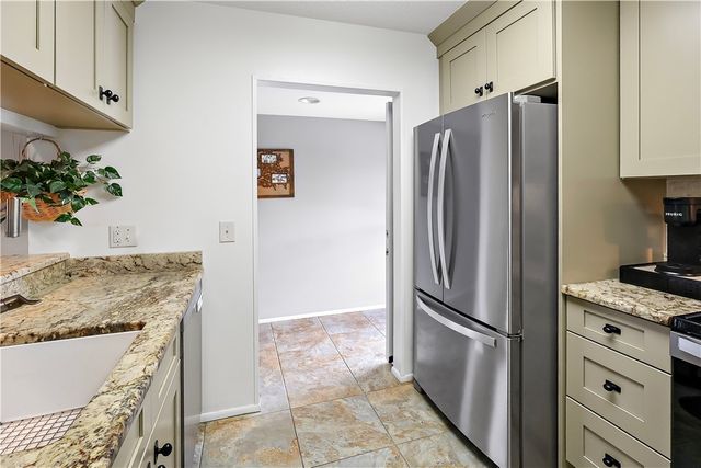 27 Plantation Drive 201, Vero Beach, FL 32966