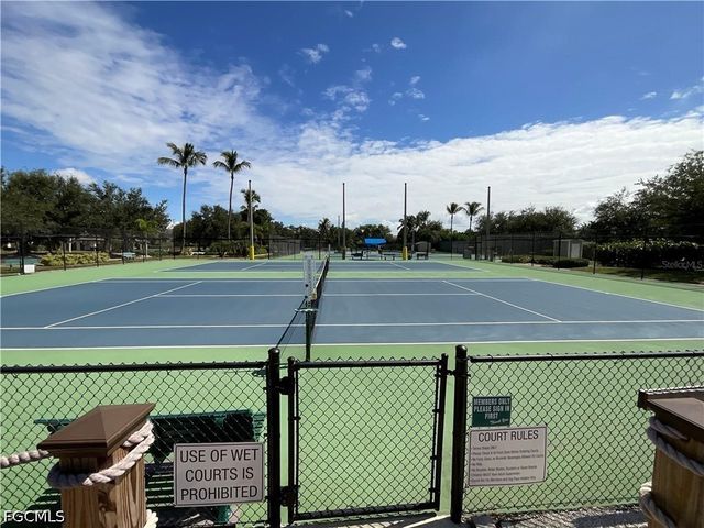 2070 King Tarpon DR, Punta Gorda, FL 33955