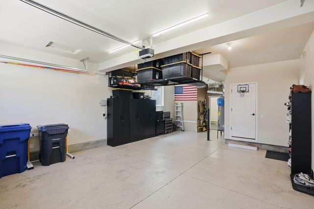 61038 Snowbrush Drive, Bend, OR 97702