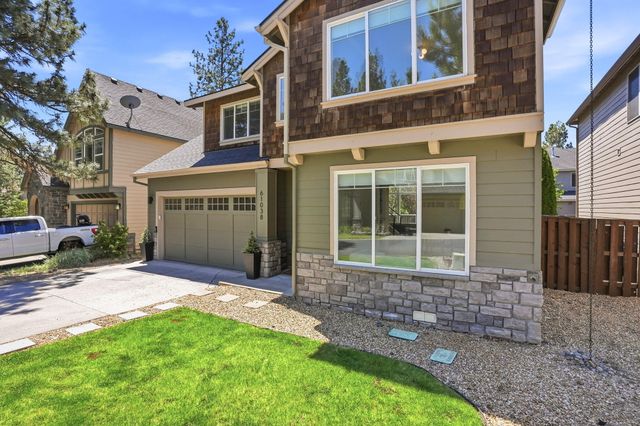 61038 Snowbrush Drive, Bend, OR 97702