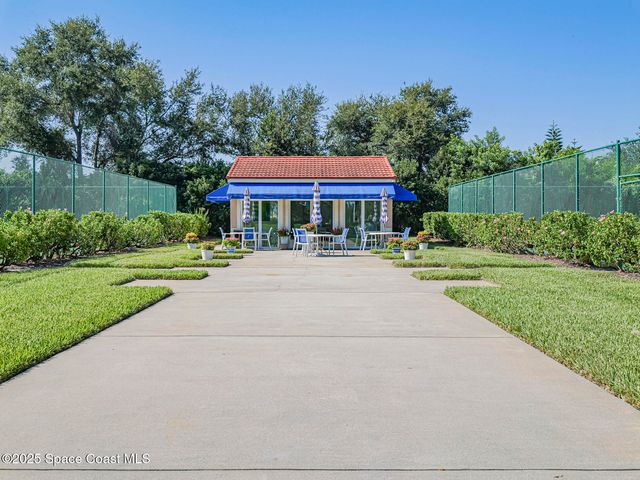 1640 N 42nd Circle 105, Vero Beach, FL 32967