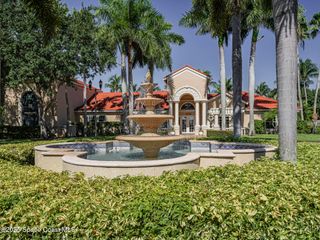 1640 N 42nd Circle 105, Vero Beach, FL 32967