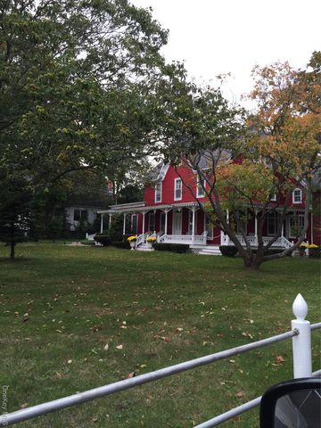 247 Main Street, Center Moriches, NY 11934