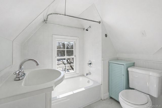 247 Main Street, Center Moriches, NY 11934