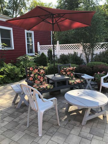 247 Main Street, Center Moriches, NY 11934