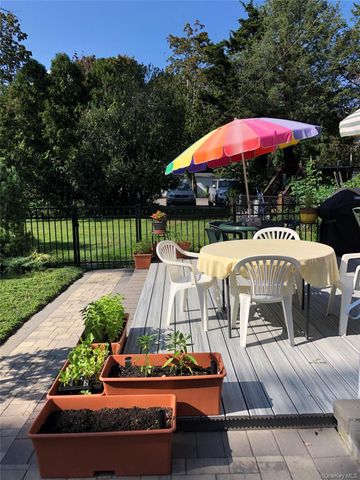 247 Main Street, Center Moriches, NY 11934