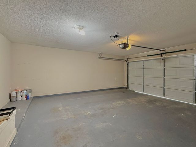 6833 SHOWBOAT LN, Cordova, TN 38018