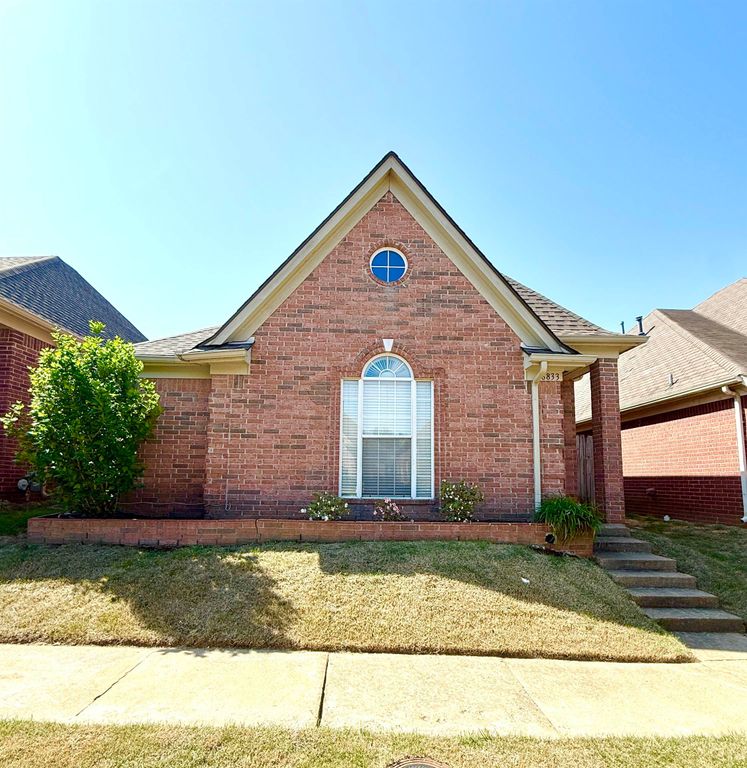 6833 SHOWBOAT LN, Cordova, TN 38018
