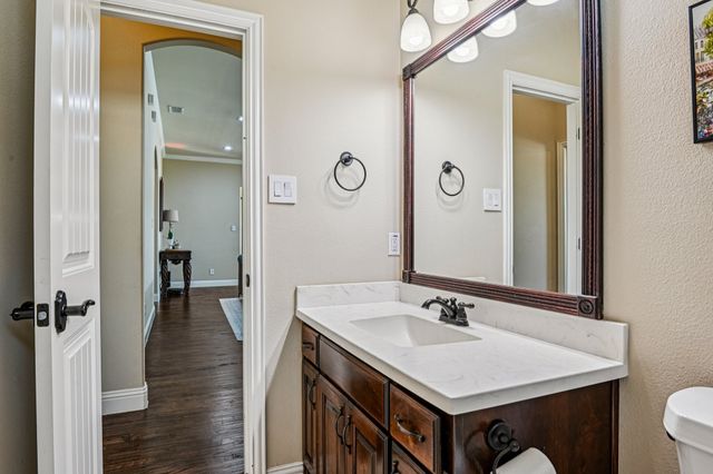 3209 Brighton Drive, Midlothian, TX 76065