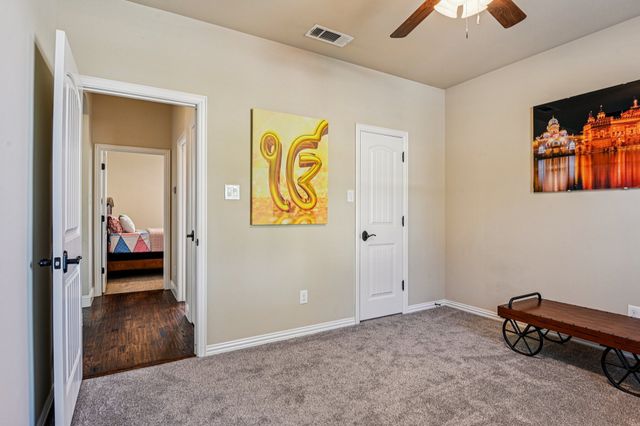 3209 Brighton Drive, Midlothian, TX 76065