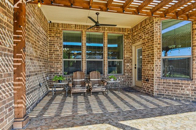 3209 Brighton Drive, Midlothian, TX 76065