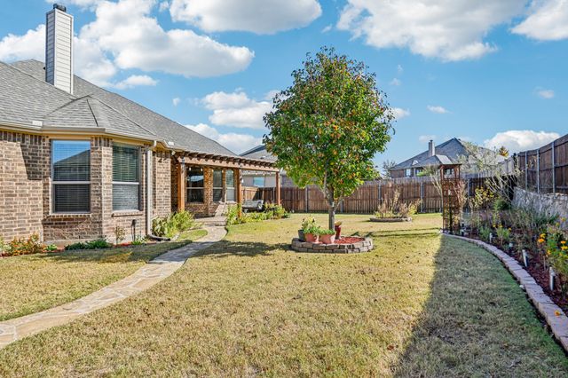 3209 Brighton Drive, Midlothian, TX 76065