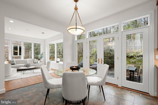 6628 LANDON LN, Bethesda, MD 20817