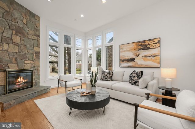 6628 LANDON LN, Bethesda, MD 20817