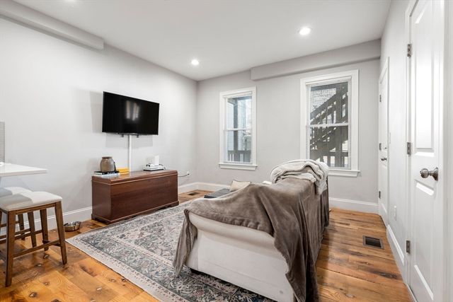 224 Lexington St 2, Boston, MA 02128