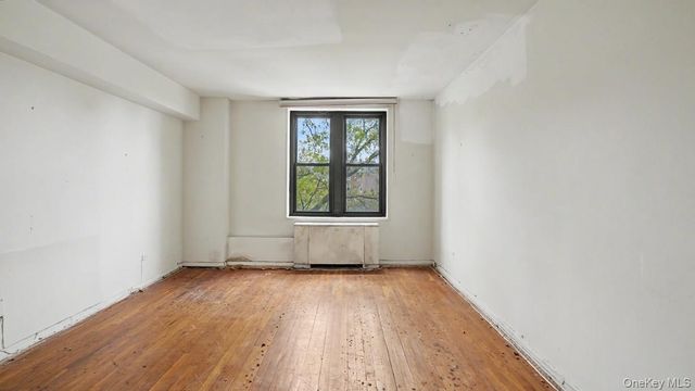 18-75 Corporal Kennedy Street 4A, Bayside, NY 11360