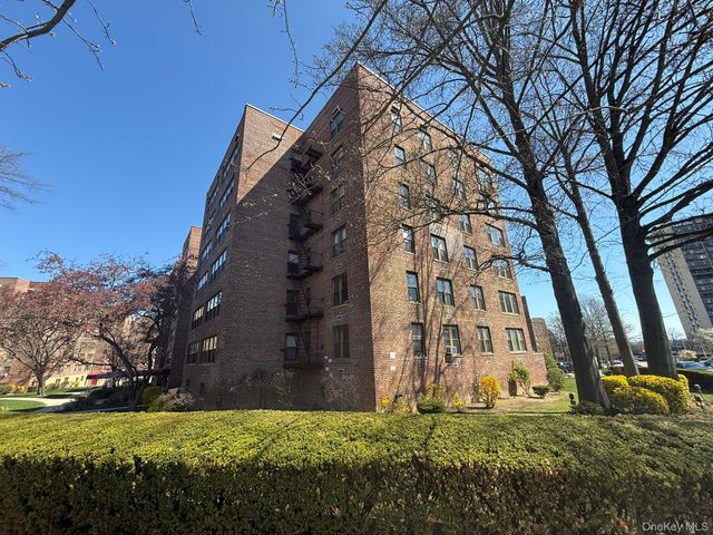 18-75 Corporal Kennedy Street 4A, Bayside, NY 11360