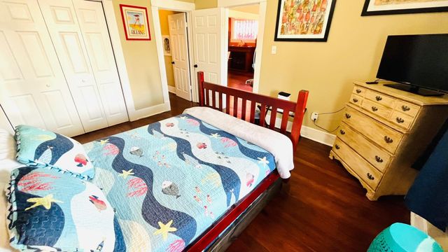 1609 Avenue O, Galveston, TX 77550
