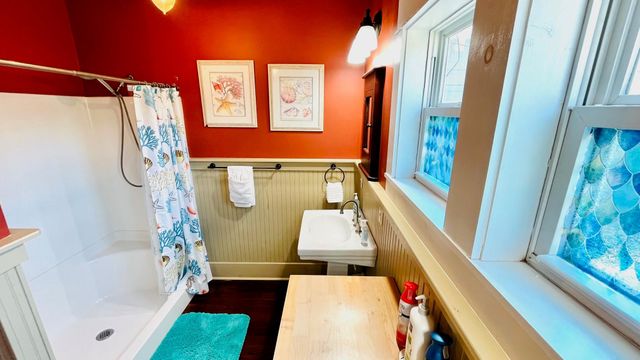 1609 Avenue O, Galveston, TX 77550
