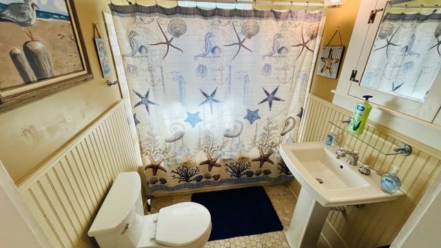 1609 Avenue O, Galveston, TX 77550