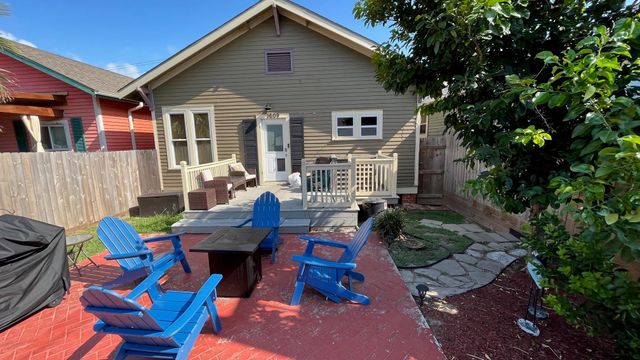 1609 Avenue O, Galveston, TX 77550