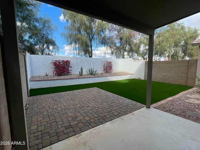 8376 W MELINDA Lane, Peoria, AZ 85382