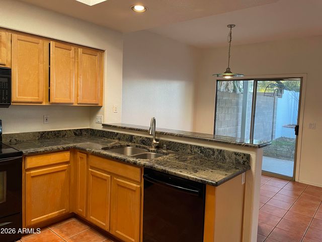 8376 W MELINDA Lane, Peoria, AZ 85382