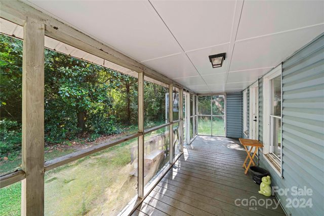 229 Friendship Drive, Ellenboro, NC 28040