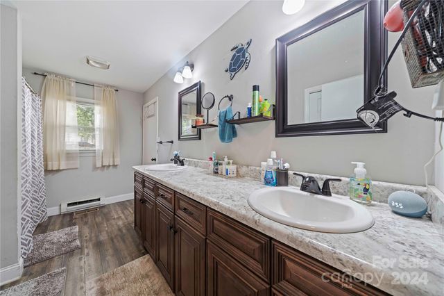 229 Friendship Drive, Ellenboro, NC 28040