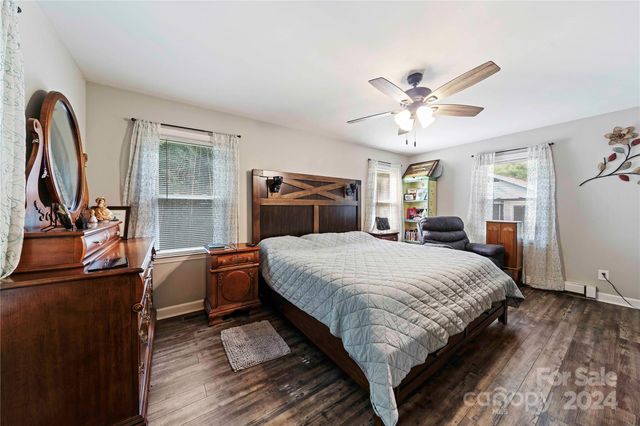 229 Friendship Drive, Ellenboro, NC 28040