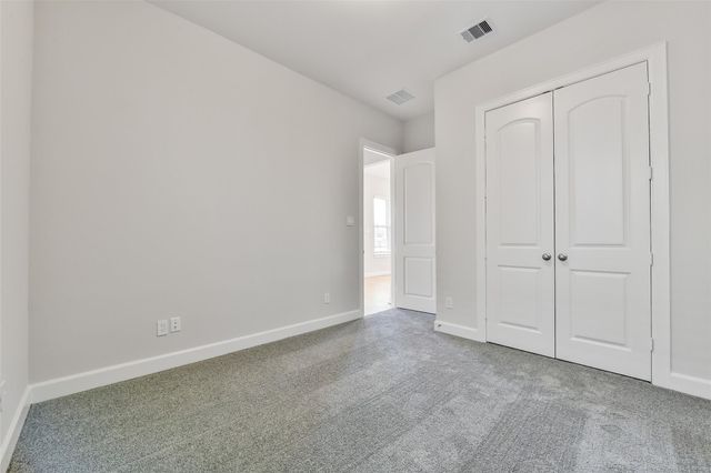 2517 S Houston Avenue, Pearland, TX 77581