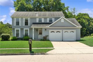 350 W Alkaline Springs Road, Vandalia, OH 45377