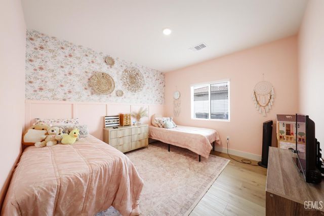 8810 Casella, Bakersfield, CA 93314