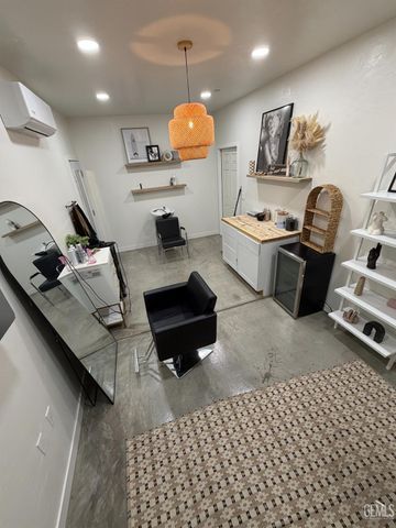 8810 Casella, Bakersfield, CA 93314