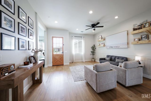 8810 Casella, Bakersfield, CA 93314