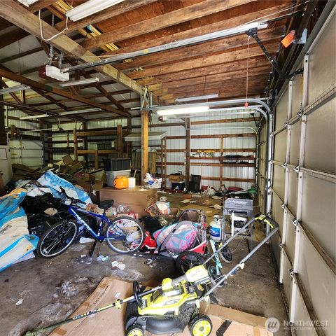 818 8th Avenue, Longview, WA 98632